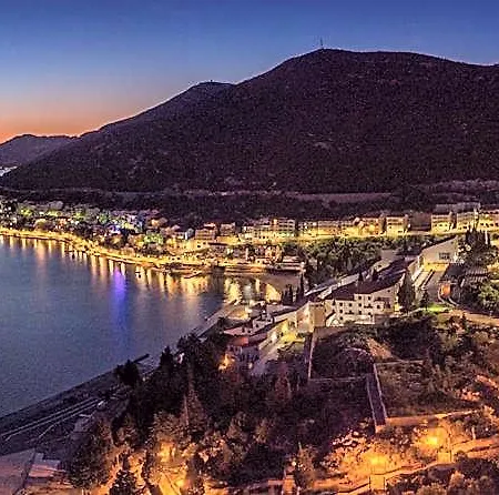 Marea & Neum