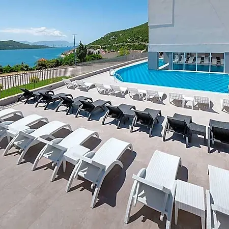 Marea & Отель 4*